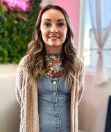 Book an Appointment with Kelsey Kern at Poke Beauty Sherwood Park Clinic