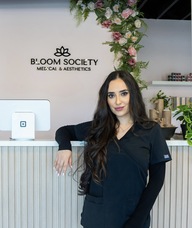 Book an Appointment with Joana Kapai for PROMOS