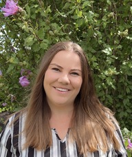 Book an Appointment with Madalyn Hillmer for Initial Consultation