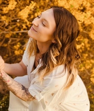 Book an Appointment with Justine Smyth for Acupuncture