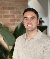 Book an Appointment with Elliott Kemmet at Couples Cove Therapy