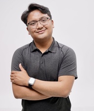 Book an Appointment with Oscar Rei Flores for Physiotherapy